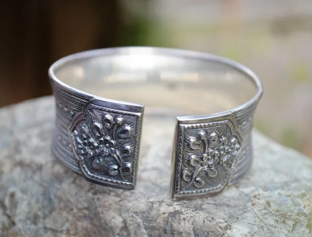sterling silver, bracelet, silver, sterling, 925, cuff, jewelry, metal, luxury, fashion, accessory, precious, gift, jewel, design, elegance, gray gift, gray metal, gray jewelry, sterling silver, sterling silver, sterling silver, sterling silver, sterling silver, silver. How to Buy Real Sterling Silver Online: US Hallmark and Seller Checks