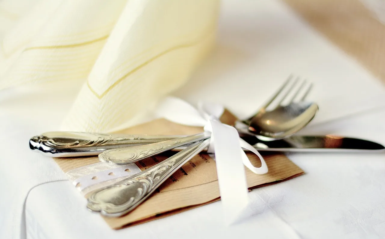 cutlery, cover, metal, shine, napkin, cutlery set, glittering, silverware, noble, tender, festive, invitation, ribbon, detail shot, table cutlery, silver spoon, silver, polished, cutlery, cutlery, cutlery, cutlery, cutlery, napkin, napkin, cutlery set, silverware, silverware, silverware, silverware. Planning a Silver Scratch Removal Polishing Sequence