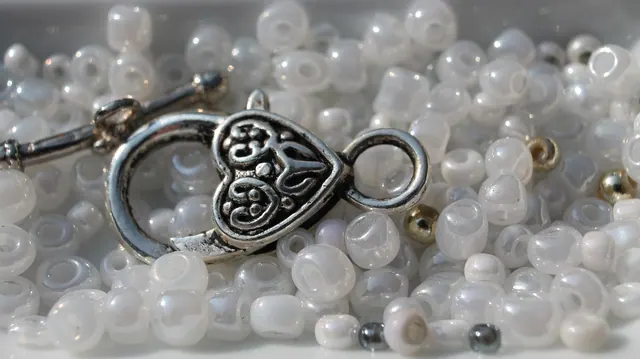 art, craft, beads, bracelet, necklace, silver, white, sheen, color therapy, decorative, jewellery, handicraft, accessory, design, fashion, hobby, gray fashion, gray therapy, gray c