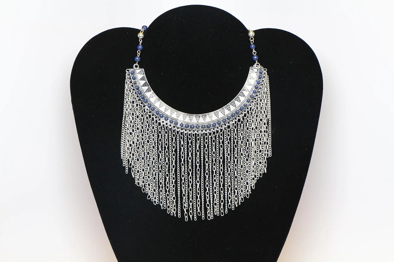 jewelry, necklace, silver, metal, shining, jewelry, jewelry, necklace, necklace, necklace, necklace, necklace. Laying out and stamping a repeat pattern on silver: coupon method and inspection