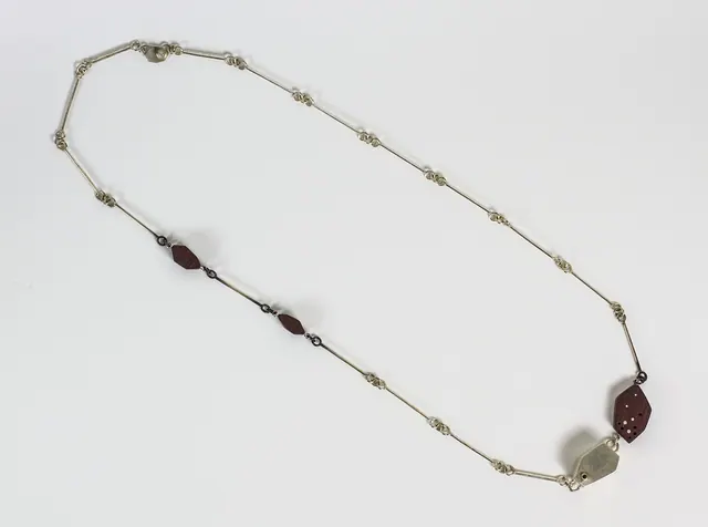 art, glass, metalwork, design, gold, colorful, vase, jewelry, elegant, shape, decor, decoration, arts and crafts, artistic, metal, artist, silver, necklace, wood