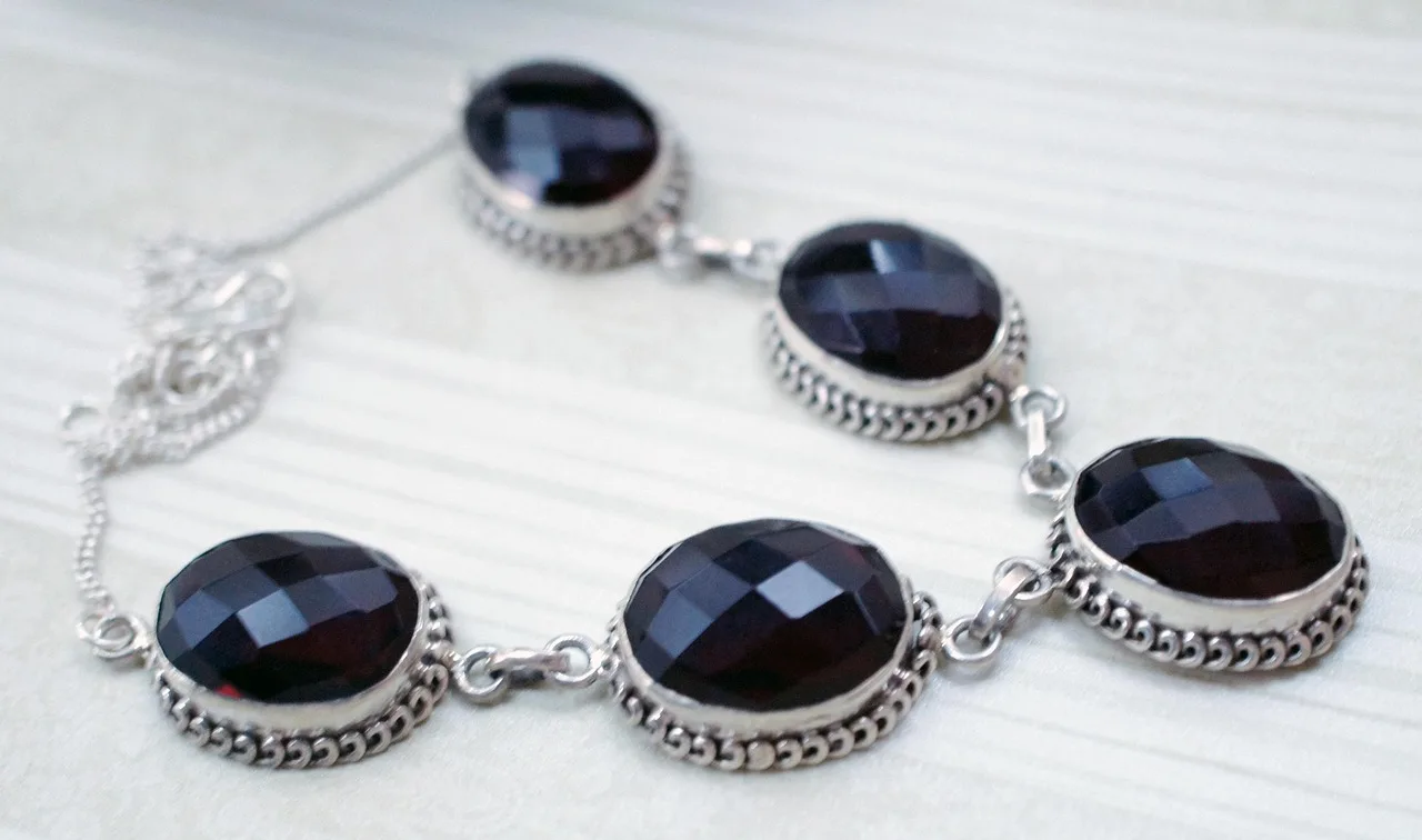 garnet, quartz, necklace, crystal, faceted, setting, bezel, choker, chain, handmade, silver, sterling silver, jewelry, jewel, gemstone, gem, stones, accessory, style, semiprecious, garnet, necklace, necklace, necklace, necklace, necklace. Silver finishing guide: abrasives, polishing, burnishing, patina, and cleaning