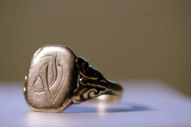 ring, signet ring, gold, man, initials, glittering, old, shine, jewellery, ornament, goldsmiths, jeweler, craft, signet ring, signet ring, signet ring, signet ring, signet ring